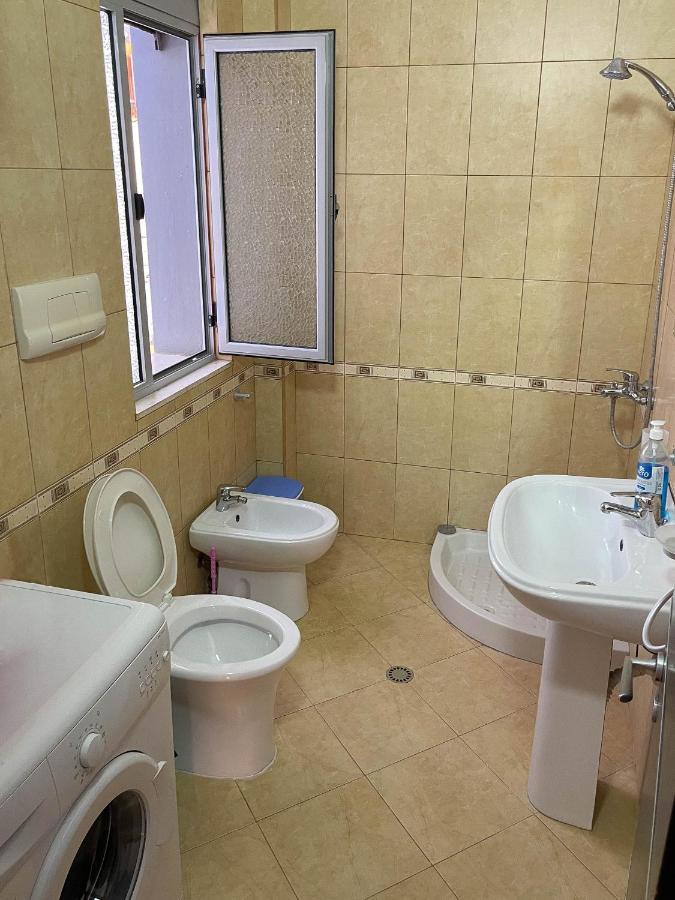 Aulona'S Apartment Vlorë エクステリア 写真
